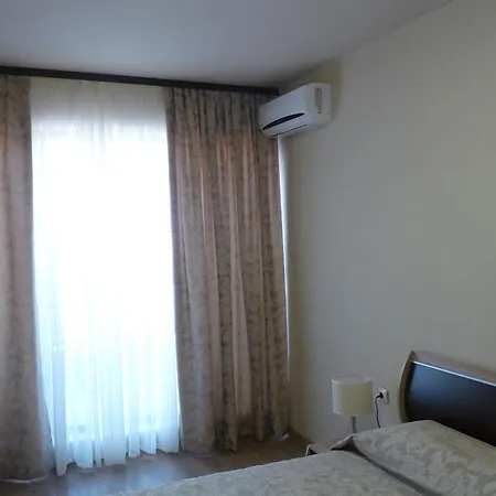 Апартамент Sea View *