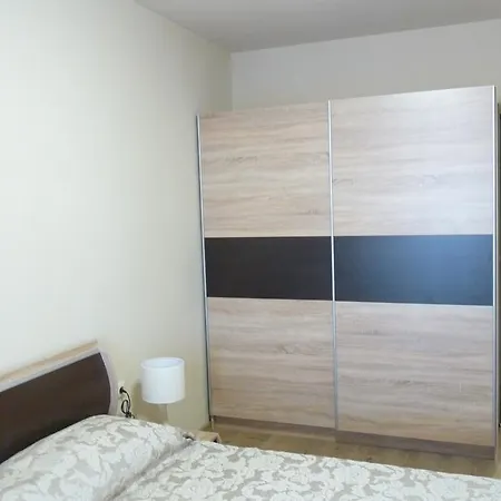 Апартамент Sea View Златни пясъци